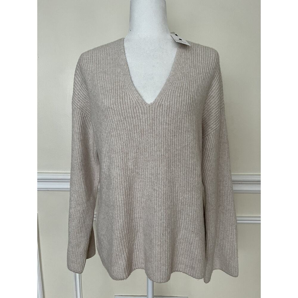 Treasure & Bond Oatmeal Hero Ribbed Sweater Size M Womens V-Neck NWT A003569 - Picture 2 of 6
